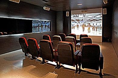 《街头霸王6》“隆”新招式演示 身着类似其师父的袈裟